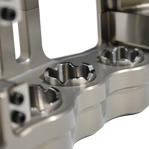 KINETIK Series 6-piston TT Brake Caliper (RH)